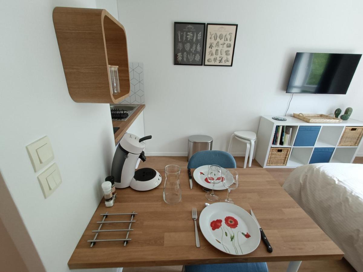 Studio Cosy Neuf + Lit Bebe A 4 Minutes Rer A 蒙泰夫兰 外观 照片